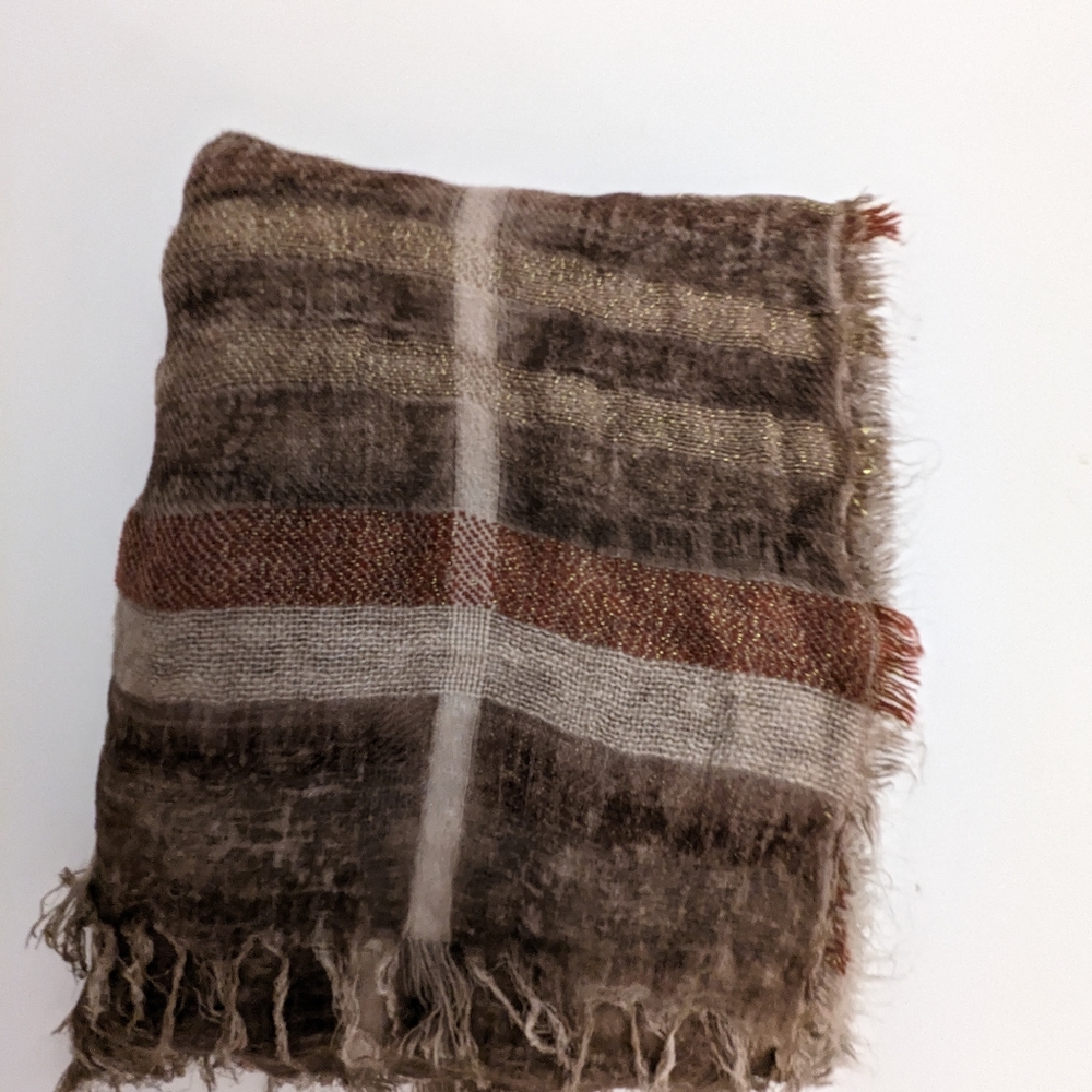 Scarf/Wrap - Picture 2 of 7